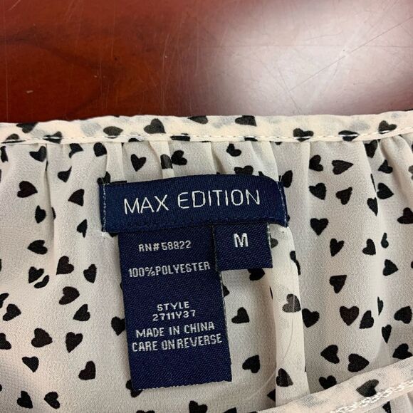 Max Edition Hearts Tiered Puff Sleeve Blouse sz M - Picture 4 of 5